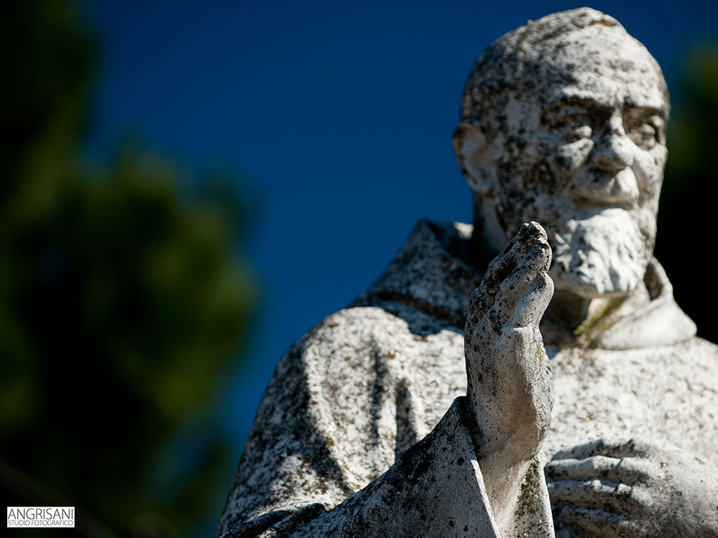 Statue e Manufatti D'Arte per l'Edilizia.